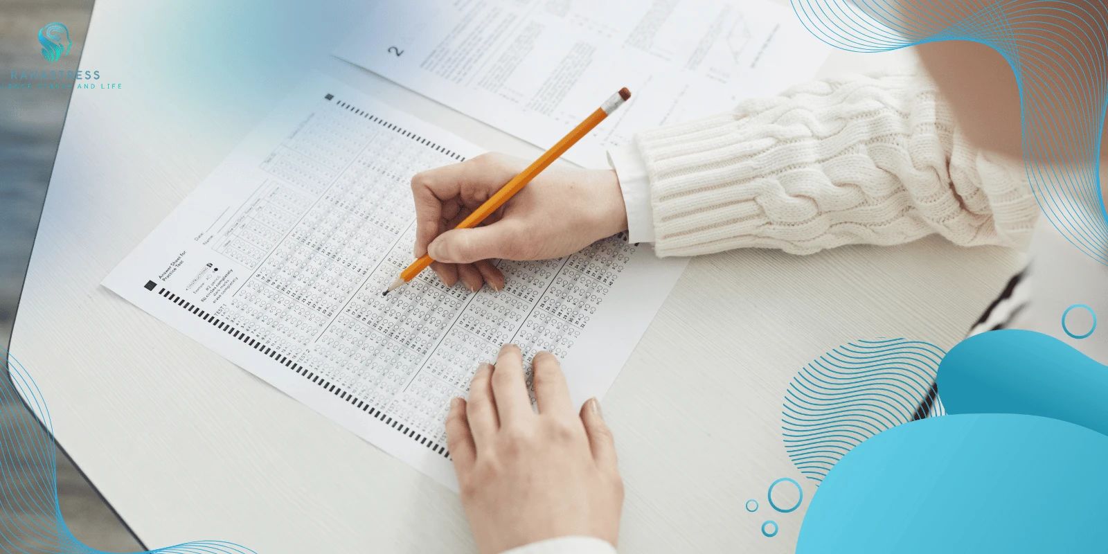 تیپ شخصیتی INFJ: معمار معنا؛ چرا همه چیز را عمیقتر میبینم؟ 4 روابط عاطفی تیپ شخصیتی INFJ: عشق یعنی سفر به درون